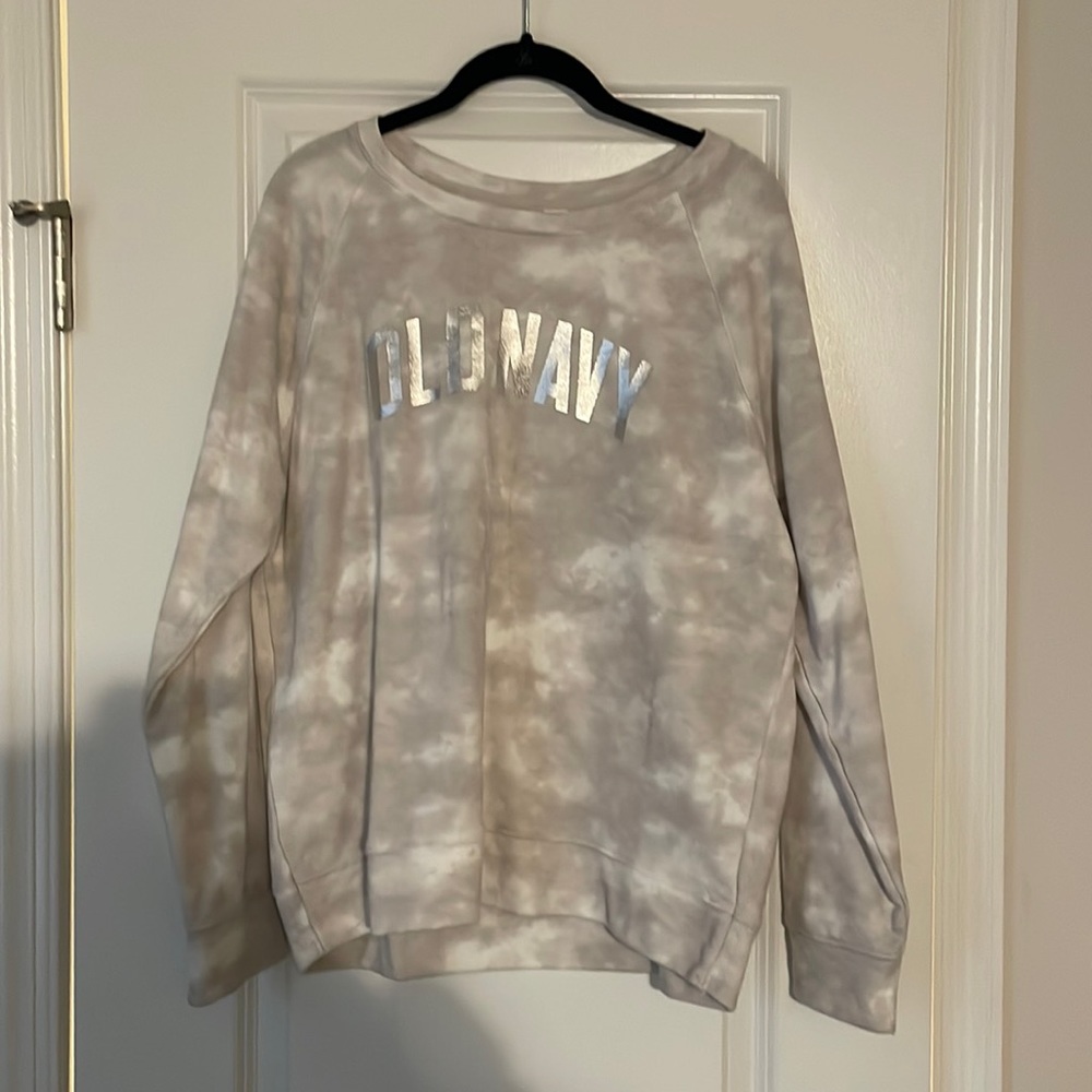 Old navy crew neck